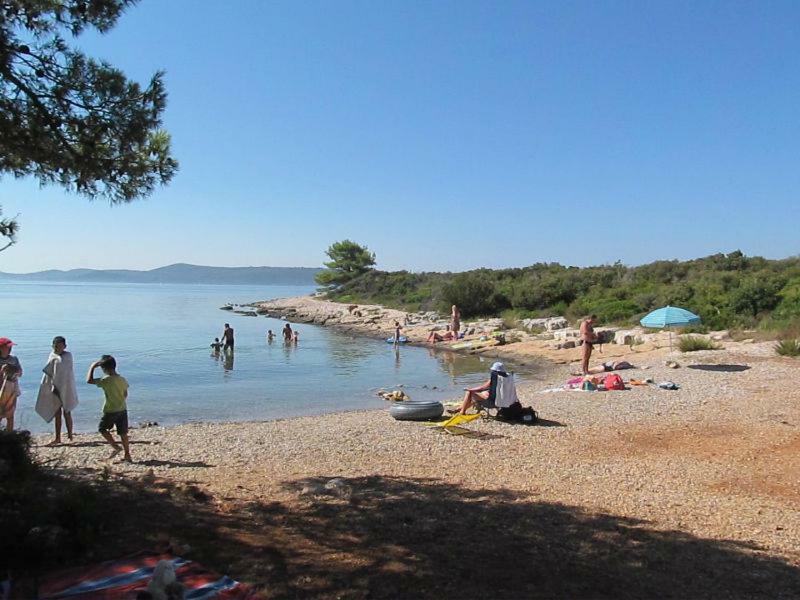 Glamping Ugljan Hotel Zadar Exterior photo